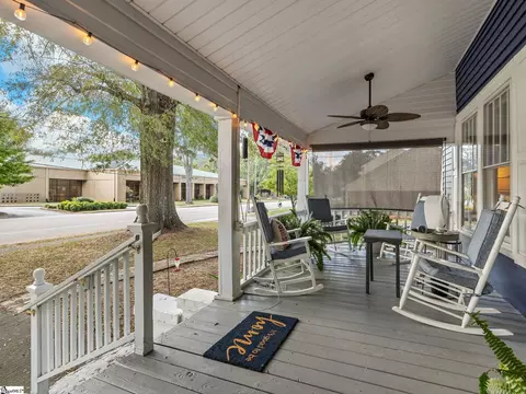 Exterior - 401 E Rutledge Ave, Gaffney, SC 29340 photo 6 of 16