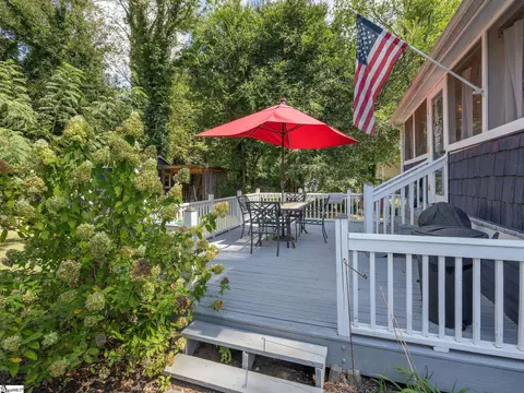 Exterior - 401 E Rutledge Ave, Gaffney, SC 29340 photo 13 of 16