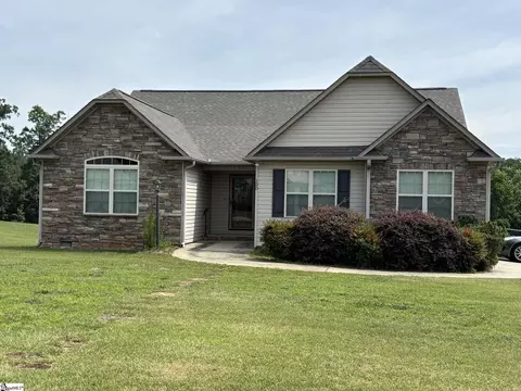 130 Poplar Ridge Dr, Gaffney, SC 29341