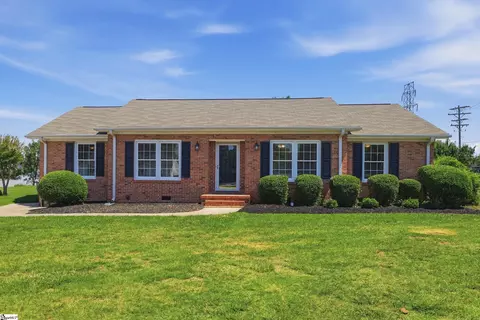 2 Brushy Creek Rdg, Taylors, SC 29687