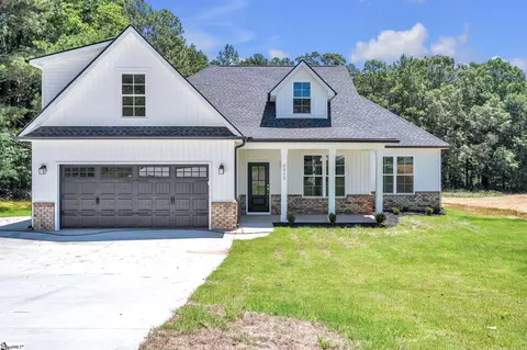 2212 Refuge Rd, Pendleton, SC 29670