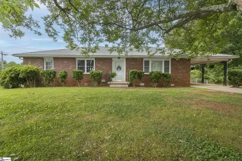 1006 Gordon St, Anderson, SC 29626