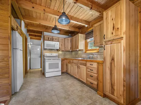Kitchen - 125 Pine Ridge Dr, Bostic, NC 28018 photo 1 of 2