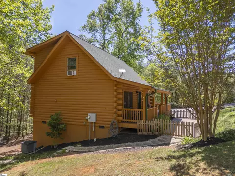 Exterior - 125 Pine Ridge Dr, Bostic, NC 28018 photo 2 of 15