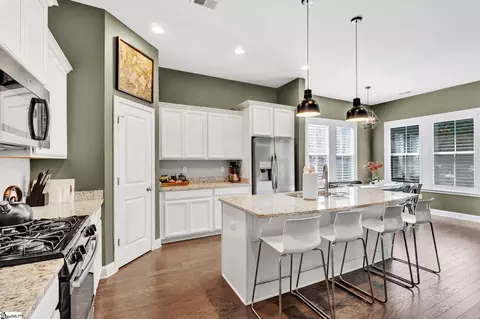 Kitchen - 34 Novelty Dr, Greer, SC 29651 photo 5 of 6