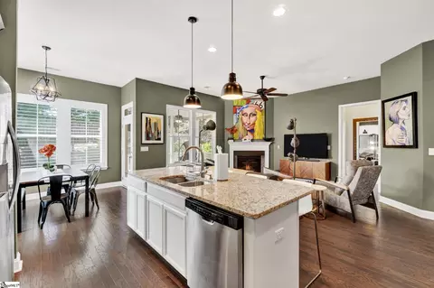 Kitchen - 34 Novelty Dr, Greer, SC 29651 photo 6 of 6