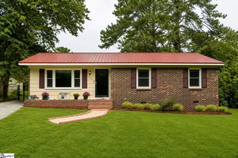 281 Norwood St, Pacolet, SC 29372