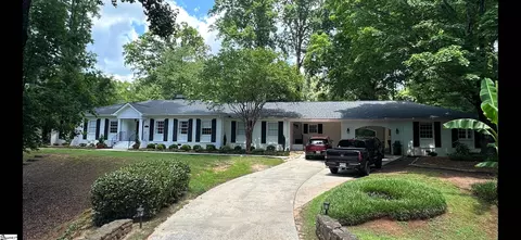16 Seabrook Ct, Greenville, SC 29607