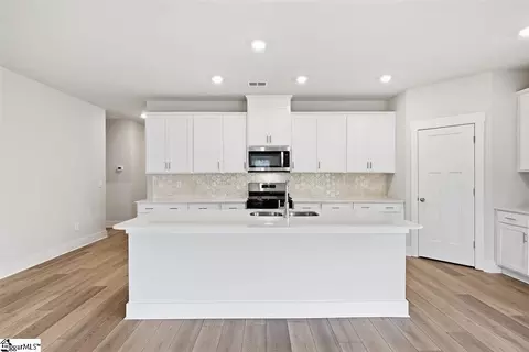 419 Ragland Ave, Greer, SC 29651 photo 16