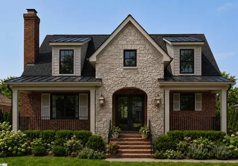 213 Grove Rd, Greenville, SC 29605
