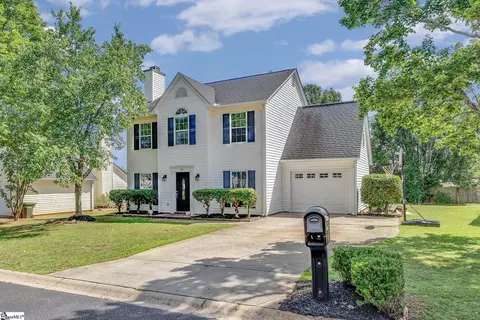 342 Riverside Chase Cir, Greer, SC 29650