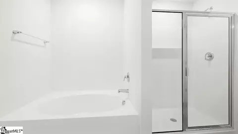 Bath - 3169 Emberly Dr, Roebuck, SC 29376 photo 2 of 2