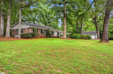 Exterior - 100 Crystal Ln, Pickens, SC 29671 photo 10 of 11