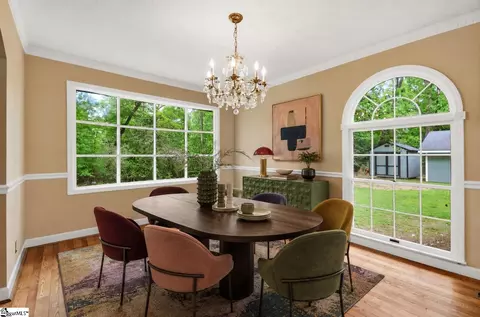 Dining - 100 Crystal Ln, Pickens, SC 29671 photo 1 of 1