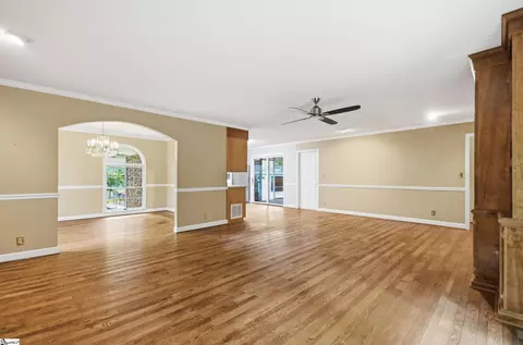 Living - 100 Crystal Ln, Pickens, SC 29671 photo 7 of 8