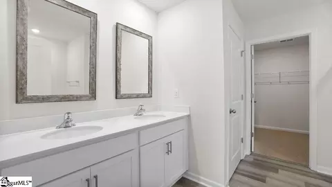 Entry Way - 3105 Emberly Dr, Roebuck, SC 29376 photo 6 of 6