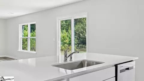 Kitchen - 3105 Emberly Dr, Roebuck, SC 29376 photo 4 of 4