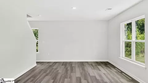 Living - 3105 Emberly Dr, Roebuck, SC 29376 photo 3 of 5