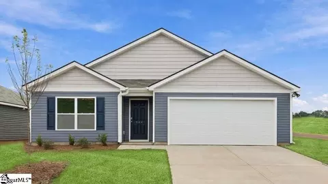 944 Kerwood St, Wellford, SC 29385