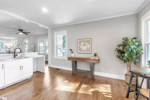 Entry Way - 301 Anderson St, Pelzer, SC 29669 photo 4 of 5