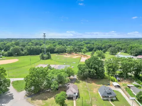 View/Area - 301 Anderson St, Pelzer, SC 29669 photo 4 of 5