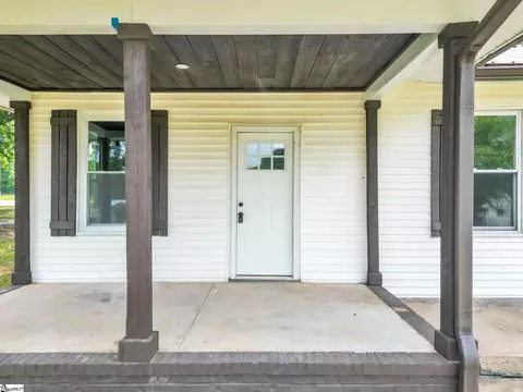 Exterior - 301 Anderson St, Pelzer, SC 29669 photo 4 of 5