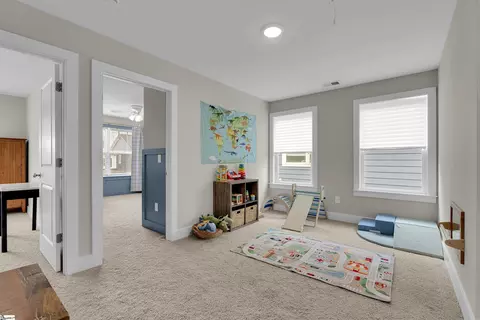 Entry Way - 213 Townsend Ave, Greer, SC 29651 photo 5 of 7
