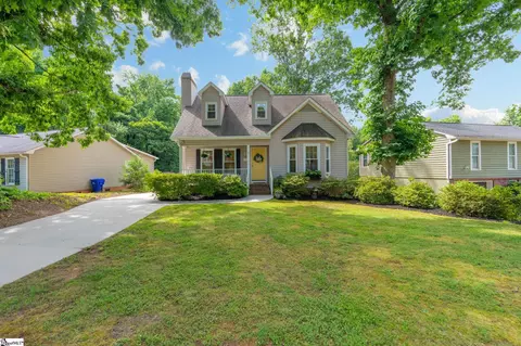 1031 Summit Dr, Greenville, SC 29609