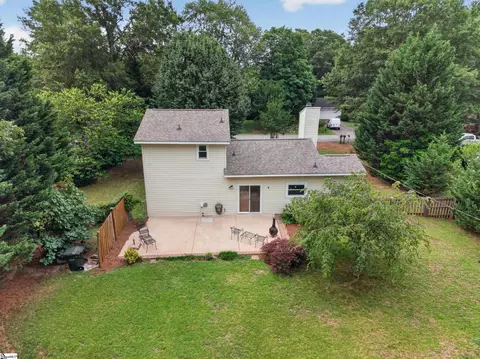 View/Area - 104 Gregory Dr, Greer, SC 29650 photo 2 of 4
