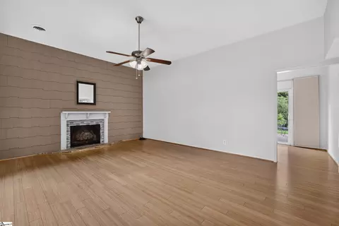 Living - 104 Gregory Dr, Greer, SC 29650 photo 1 of 3