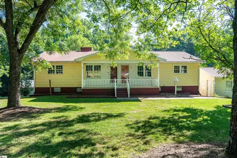 134 Pruitt Rd, Chesnee, SC 29323