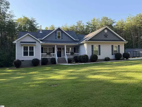 110 Gosnell Farmer Rd, Landrum, SC 29356