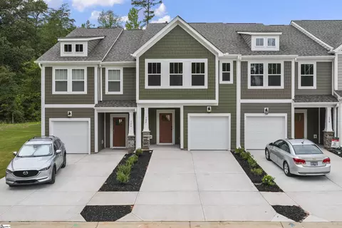 142 Shager Pl, Travelers Rest, SC 29690