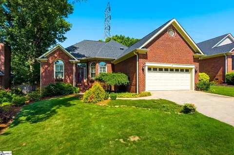 132 Windstone Dr, Greenville, SC 29615