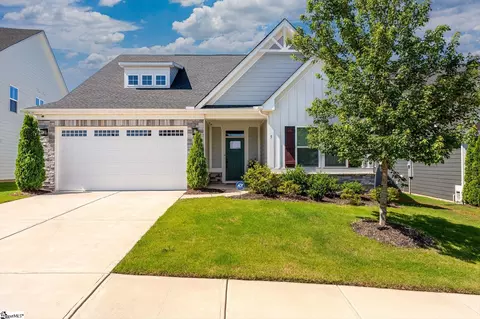 5 Comanche Trl, Greenville, SC 29607