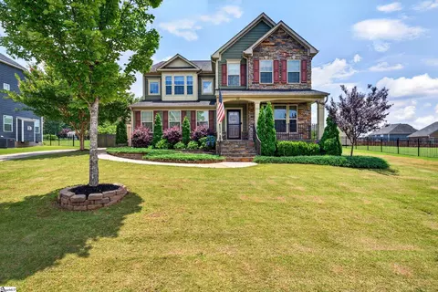 414 Cloverland Ln, Duncan, SC 29334