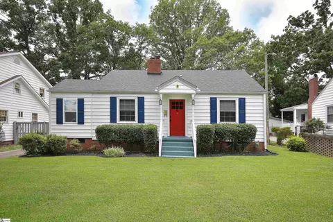 14 Tabor St, Greenville, SC 29609