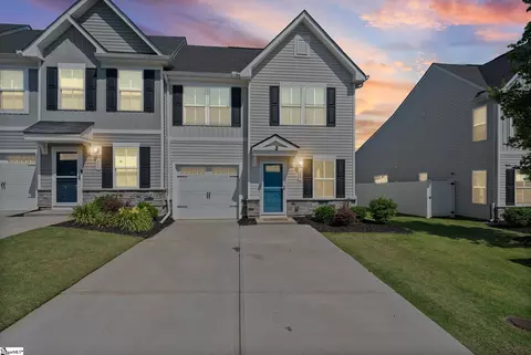 607 Cresslyn Ct, Greenville, SC 29617