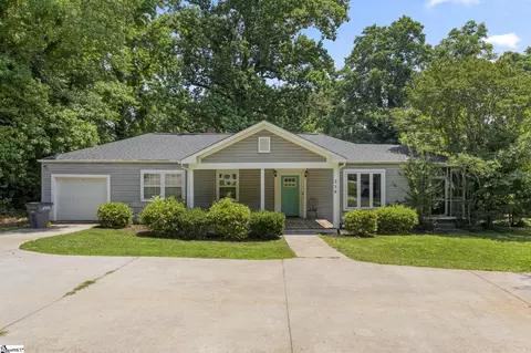 216 Piney Mountain Rd, Greenville, SC 29609