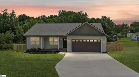 371 Edwards Store Rd, Lyman, SC 29365