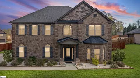 301 Bohannon Ct, Woodruff, SC 29388