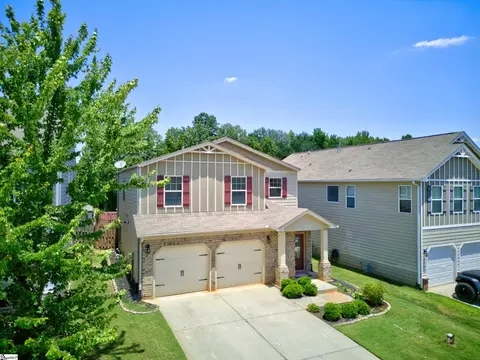 190 Heatherwood Ln, Greer, SC 29651