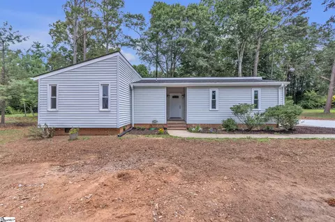 101 Cedar Ln, Easley, SC 29642