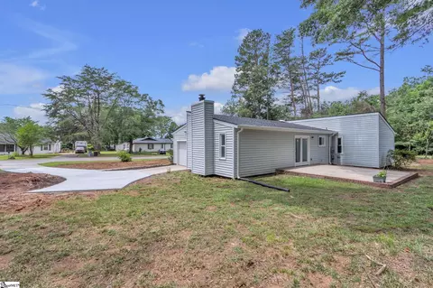 Exterior - 101 Cedar Ln, Easley, SC 29642 photo 3 of 4