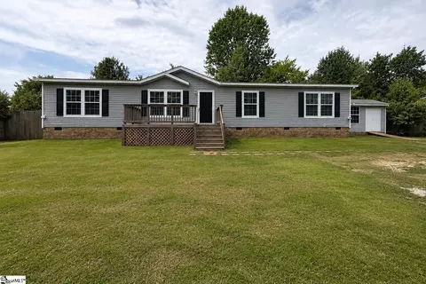 479 Bessie Rd, Piedmont, SC 29673