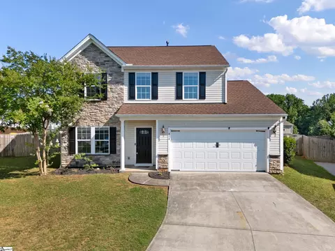 424 Sweeny Ct, Boiling Springs, SC 29316