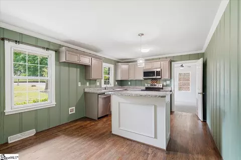 Kitchen - 14 Pine Ln, Williamston, SC 29697 photo 1 of 4