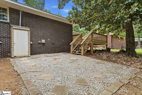 Exterior - 14 Pine Ln, Williamston, SC 29697 photo 3 of 7