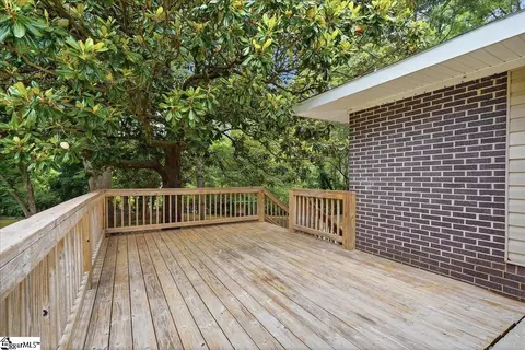 Exterior - 14 Pine Ln, Williamston, SC 29697 photo 2 of 7