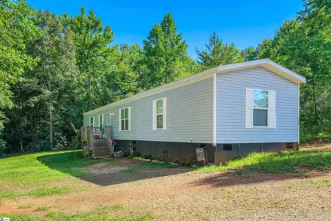 128 Tucker Ln, Easley, SC 29640